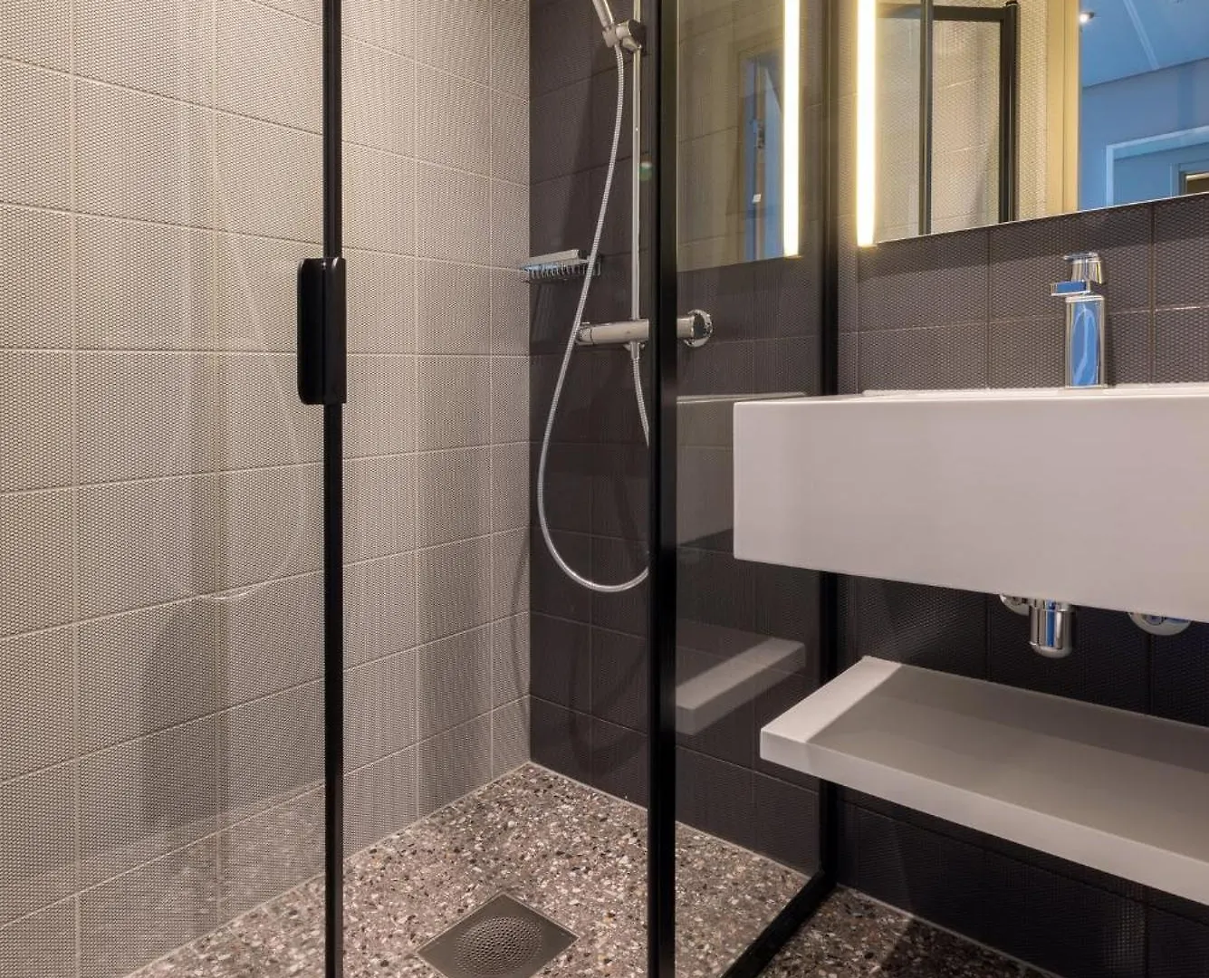 Otel Citybox Helsinki